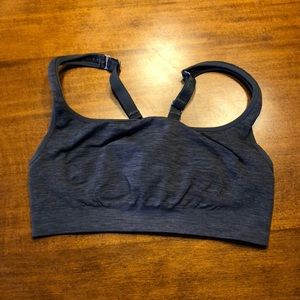 Athletes Seamless Sports Bra